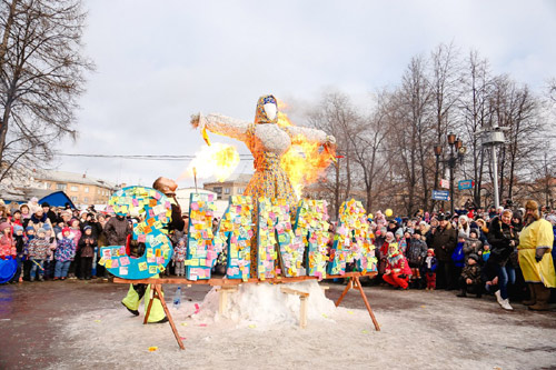 Яркая масленица