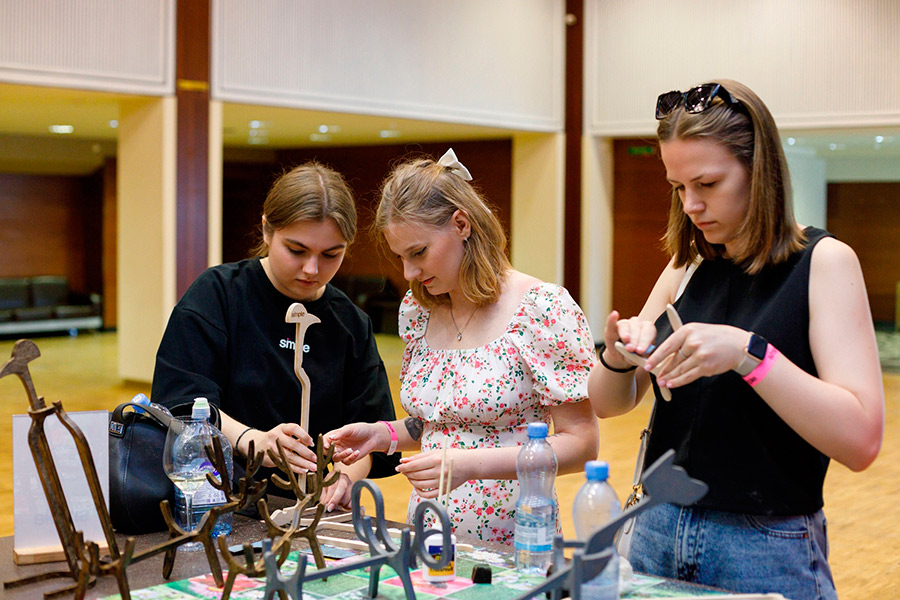 ������ ������������ � ����������